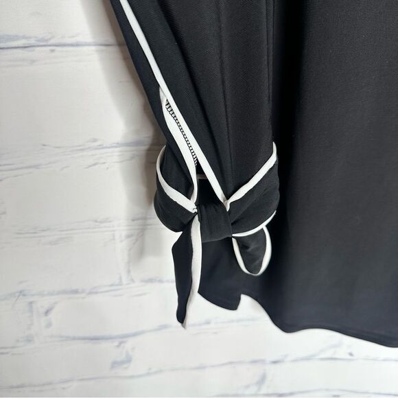 White House Black Market small top - Picture 3 of 5